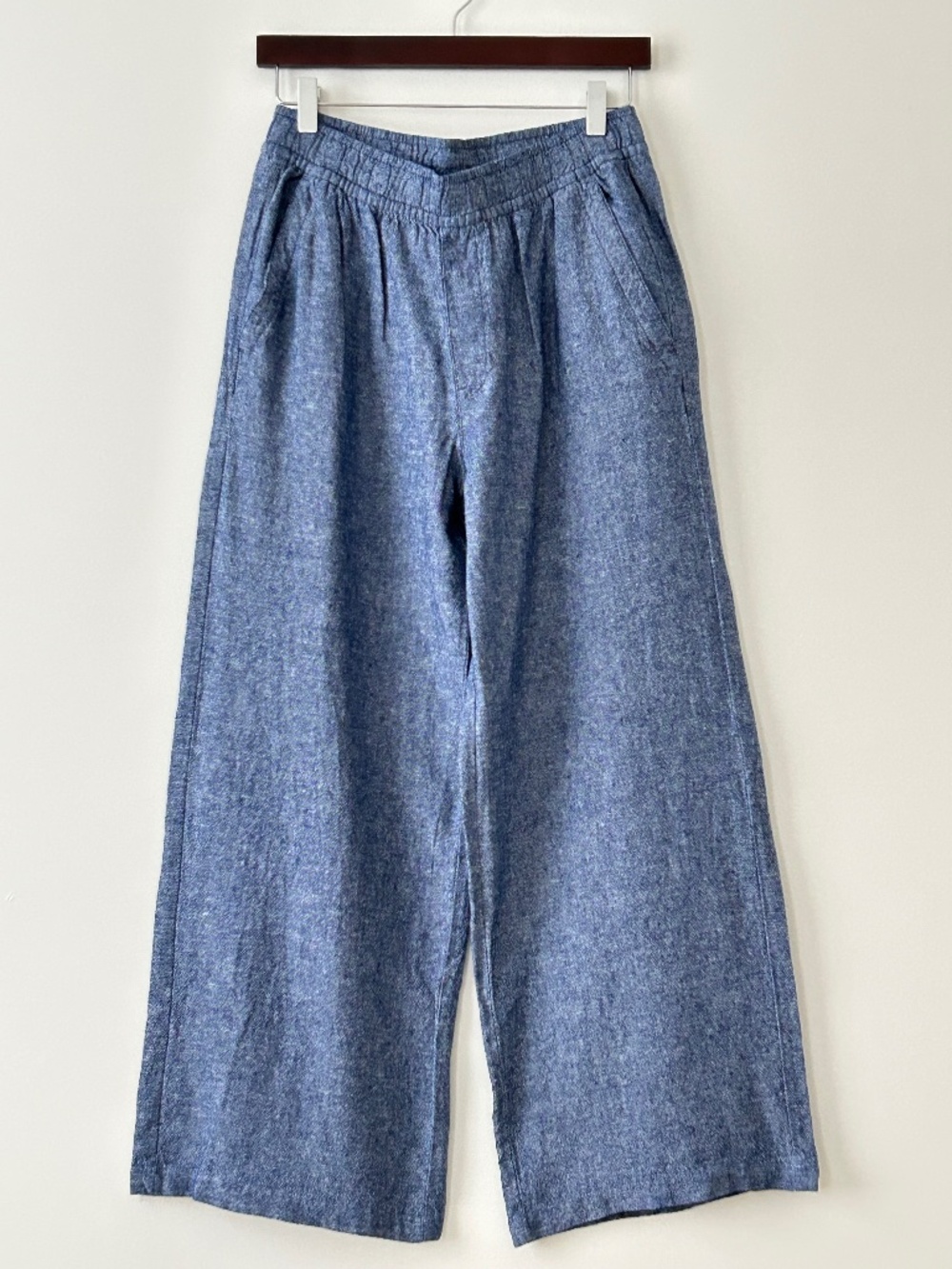 Old Navy Wide Leg Linen Blend Blue Chambray Drawstring Pants